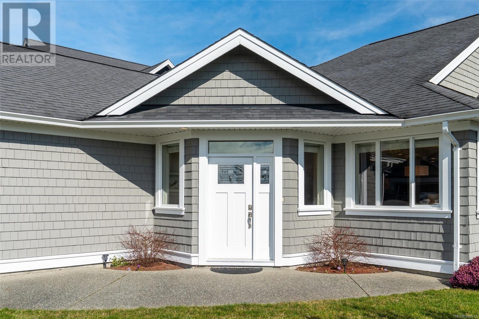 Property at 2363 Mountain Heights Dr image 2