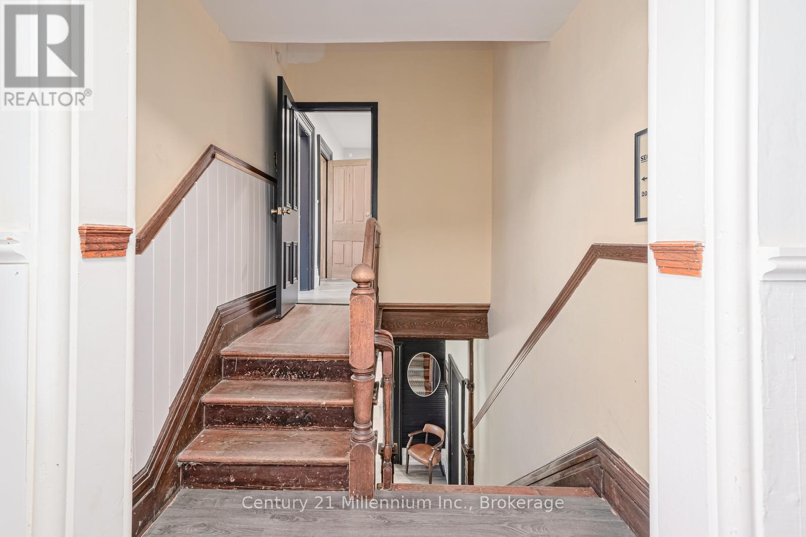 637 Hurontario Street, Collingwood, Ontario  L9Y 2N6 - Photo 25 - S12134241