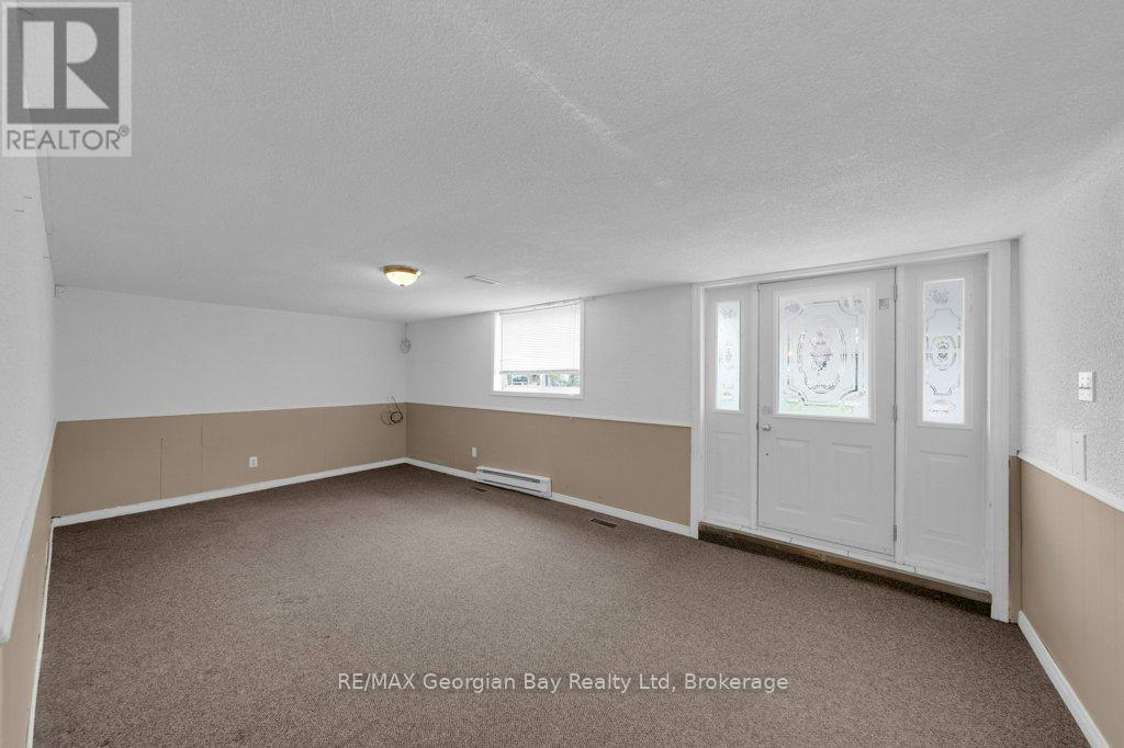 67 Roc Road, Tiny, Ontario  L0L 2J0 - Photo 29 - S12134248