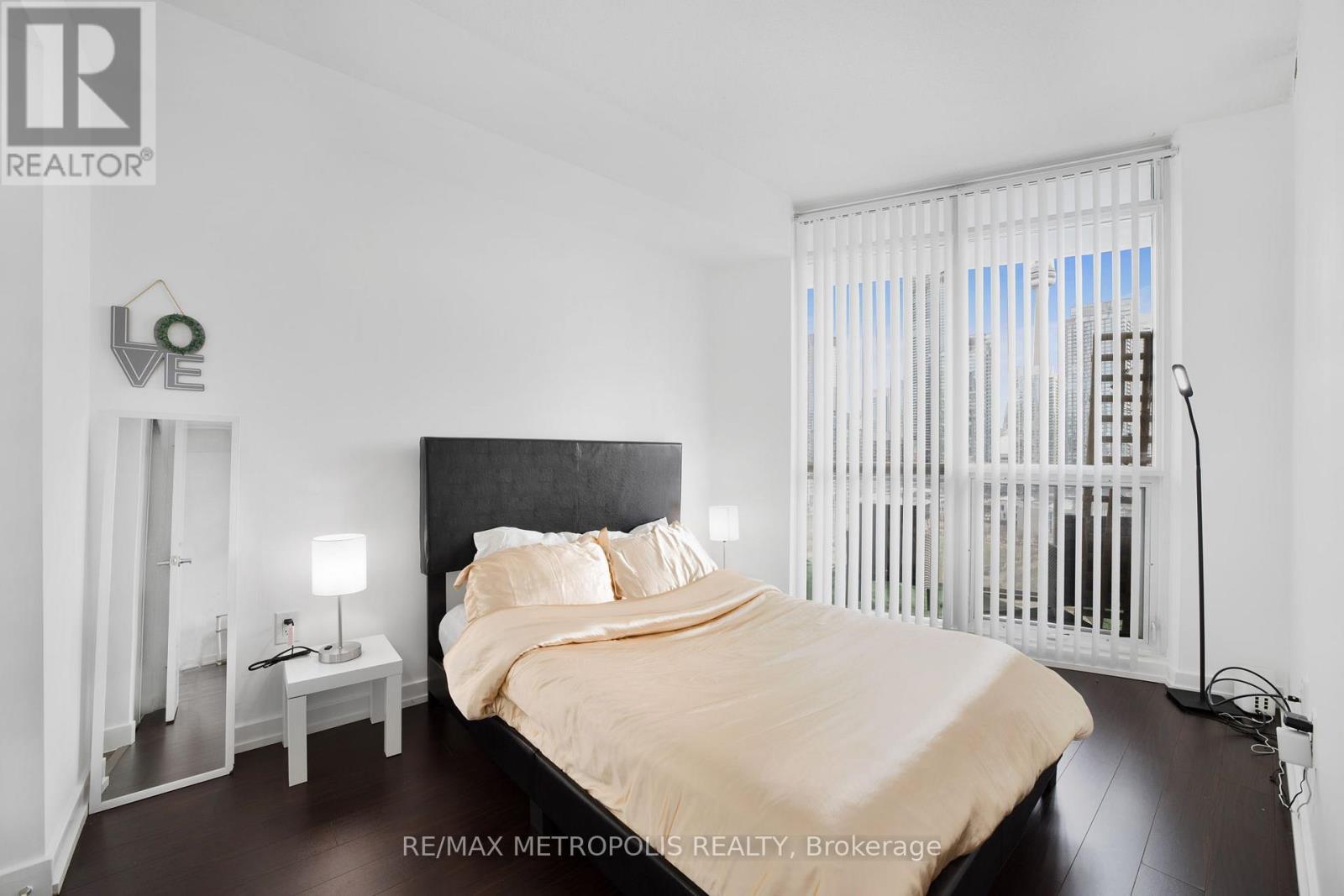 1909 - 38 Dan Leckie Way, Toronto, Ontario  M5V 2V6 - Photo 12 - C12132304