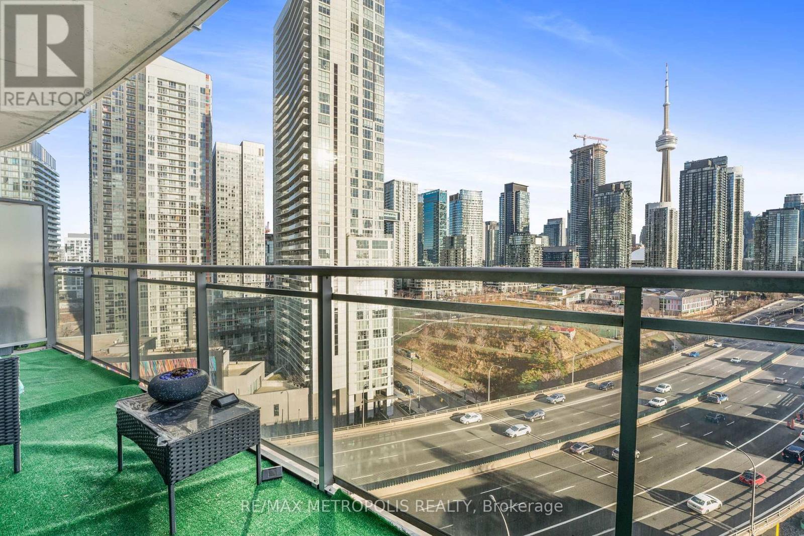 1909 - 38 Dan Leckie Way, Toronto, Ontario  M5V 2V6 - Photo 24 - C12132304