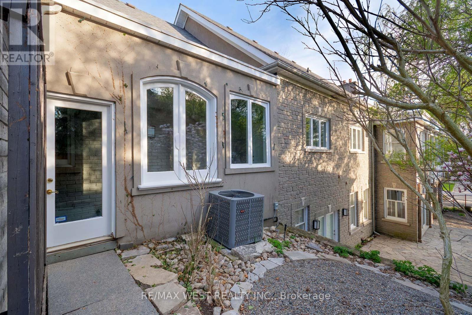 5 Humberview Drive, Vaughan, Ontario  L4H 1B1 - Photo 37 - N12105104