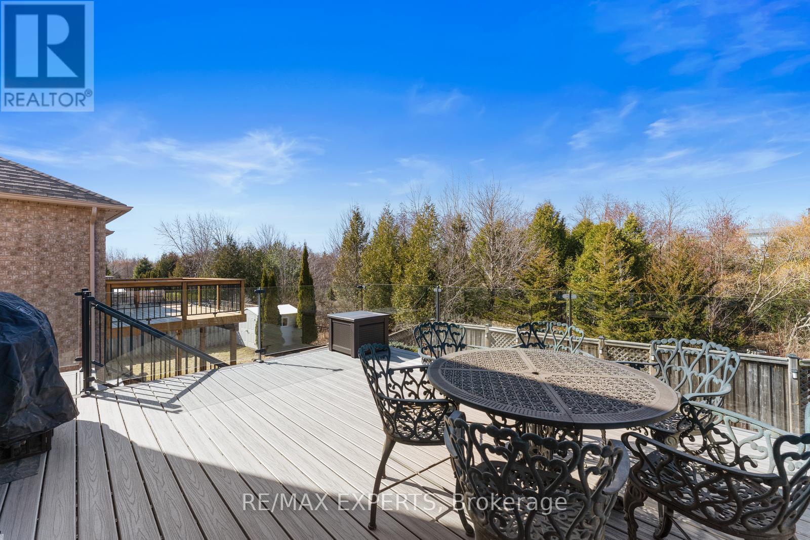 8 Wildflower Drive, Richmond Hill, Ontario  L4E 3Y5 - Photo 42 - N12116109