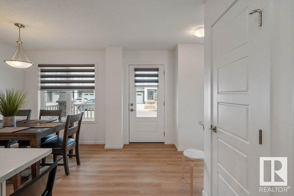 20615 21 Ave Nw Nw, Edmonton, Alberta  T6M 1N2 - Photo 3 - E4435206