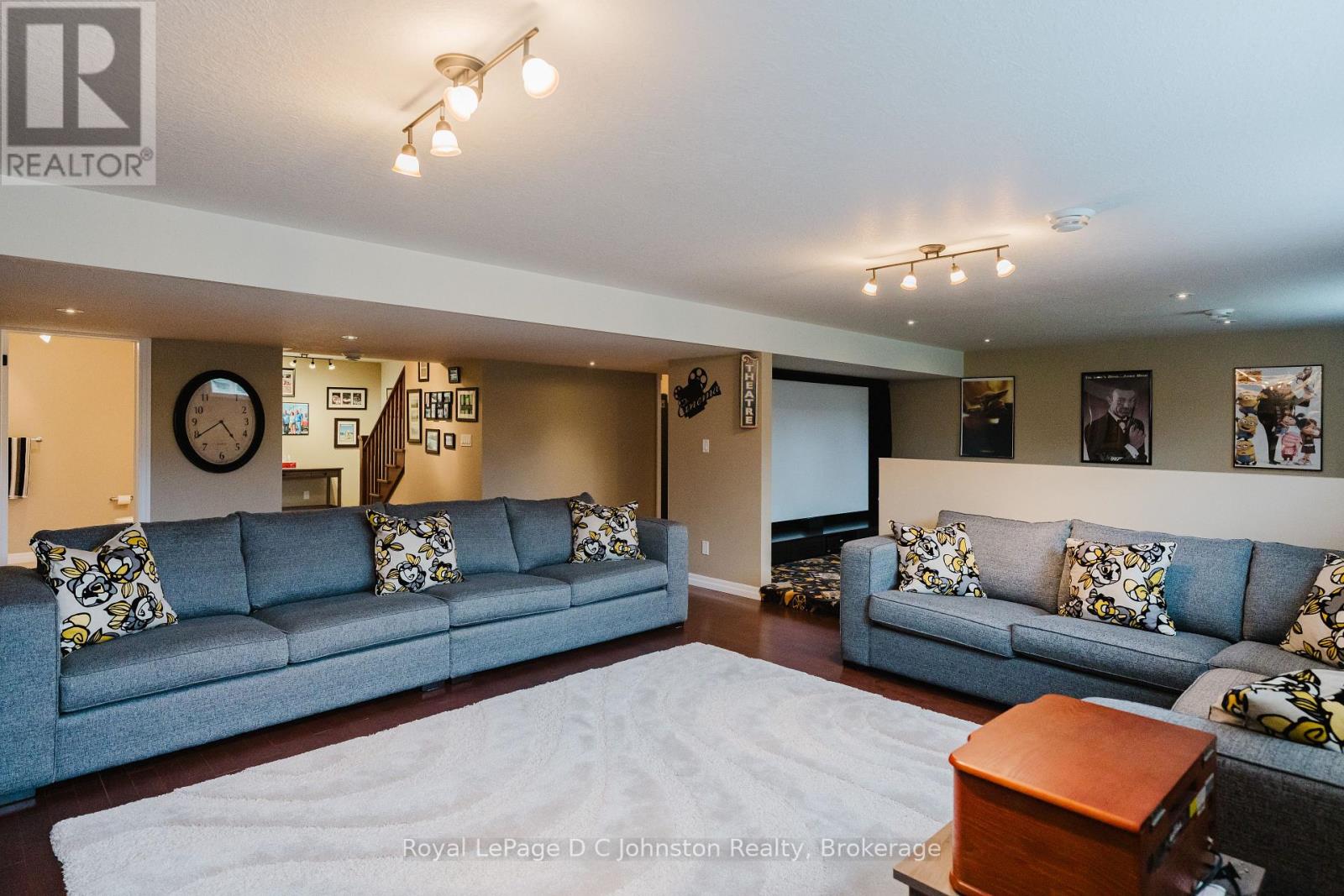 396 Mcnabb Street, Saugeen Shores, Ontario  N0H 2L0 - Photo 30 - X12134163