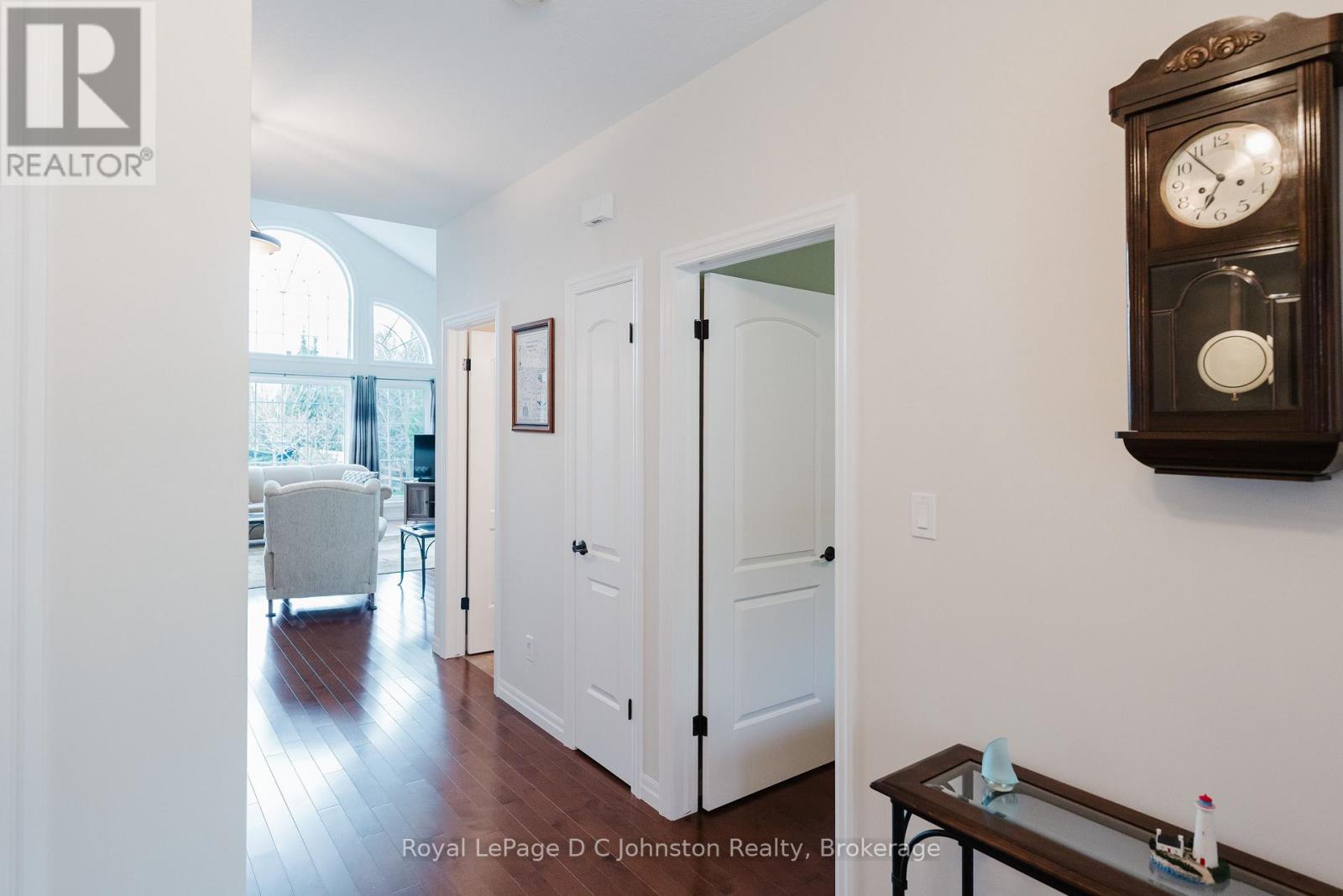 Property at 396 MCNABB STREET image 4