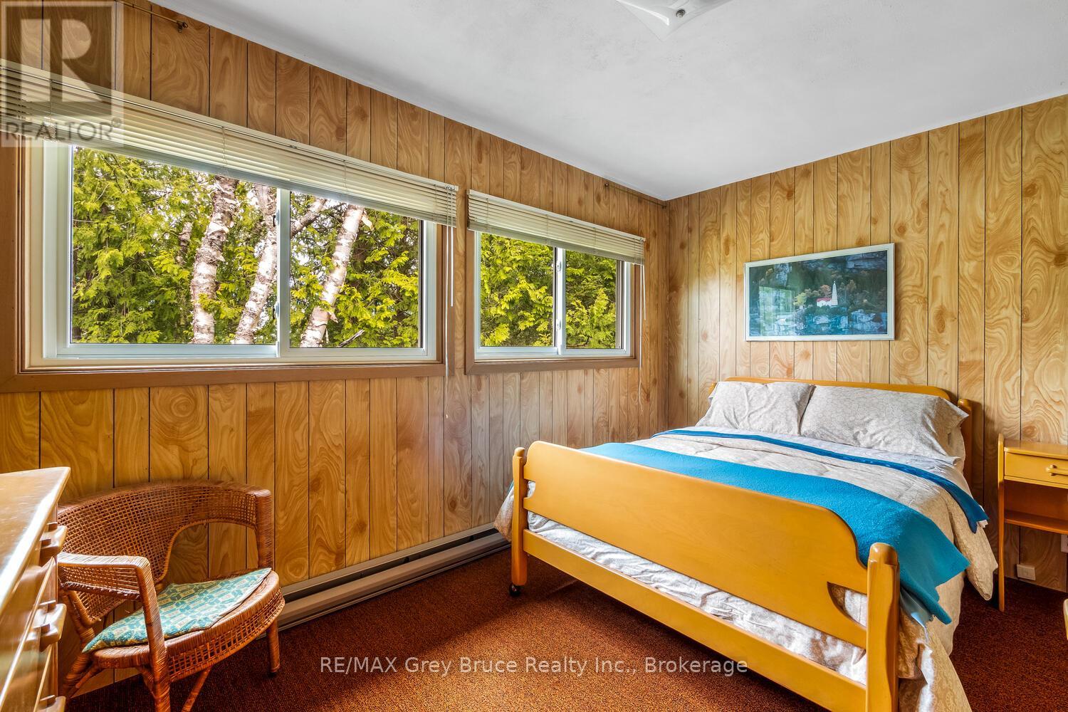 85 Grant Watson Drive, Northern Bruce Peninsula, Ontario  N0H 2R0 - Photo 25 - X12134202
