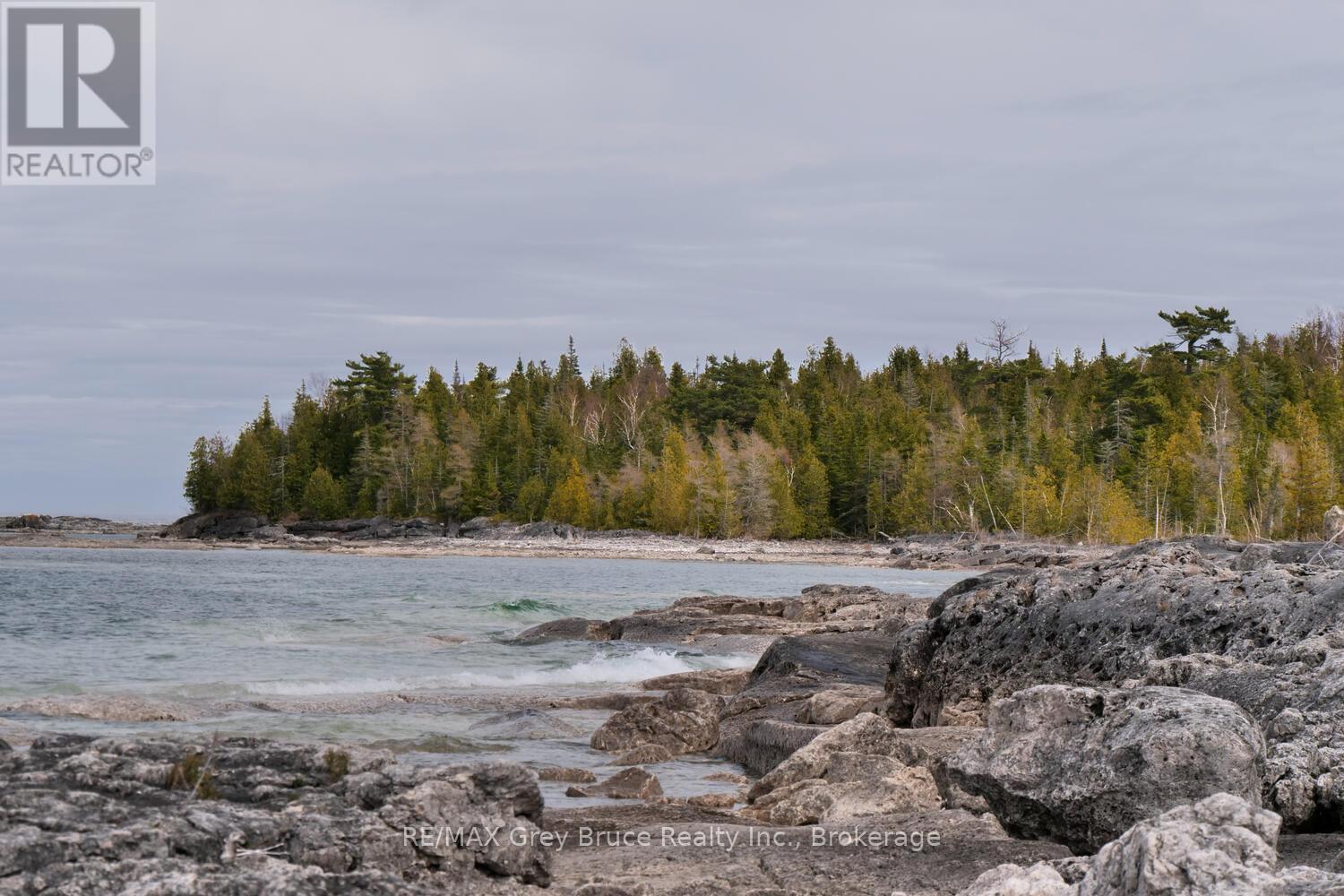 85 Grant Watson Drive, Northern Bruce Peninsula, Ontario  N0H 2R0 - Photo 40 - X12134202