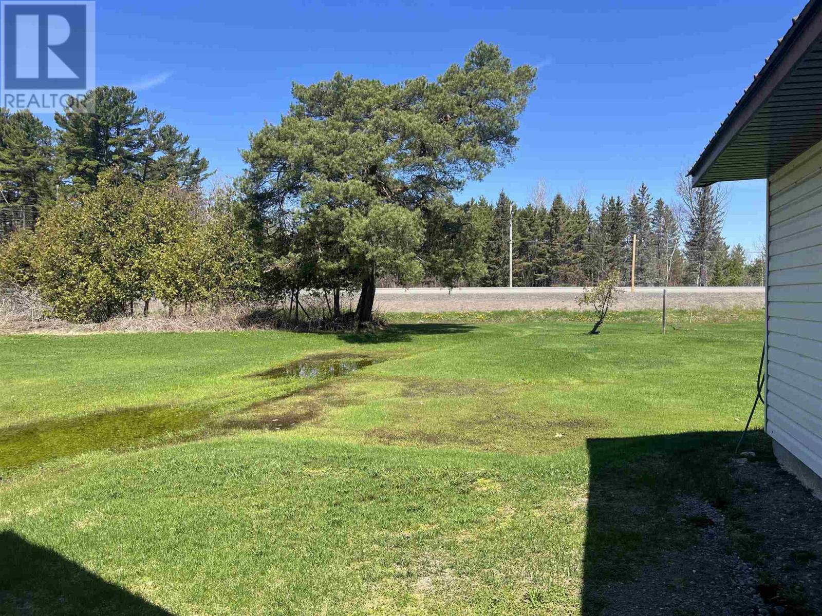 6 Williams St, Bruce Mines, Ontario  P0R 1C0 - Photo 8 - SM251026