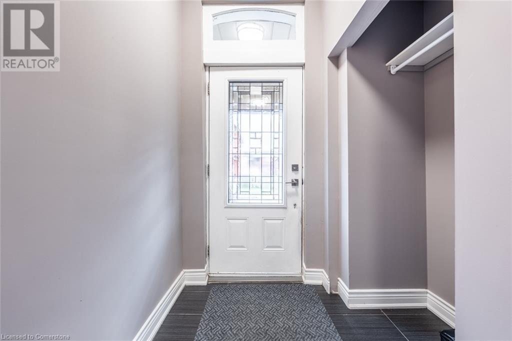 57 Century Street, Hamilton, Ontario  L8L 1V9 - Photo 5 - 40726479