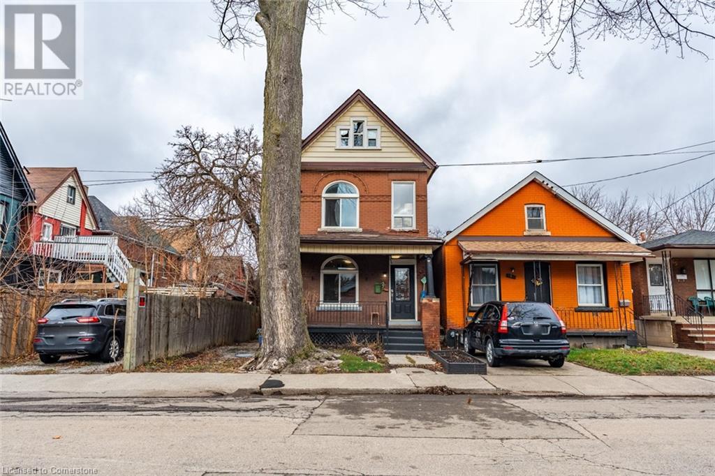 57 CENTURY Street, Hamilton, Ontario