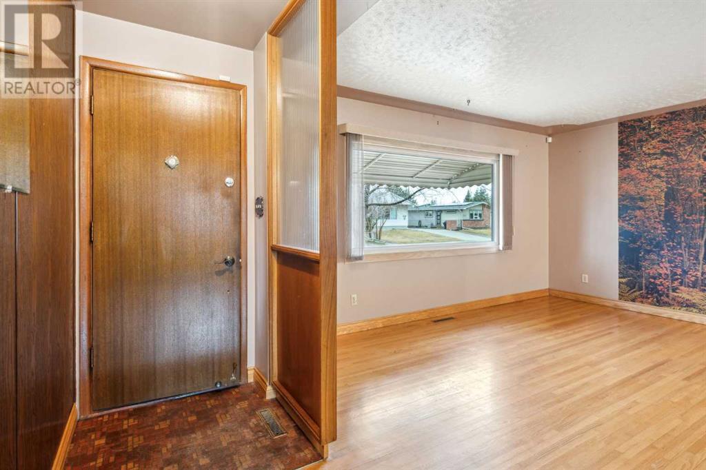 Property at 9404 Allison Drive SE image 3