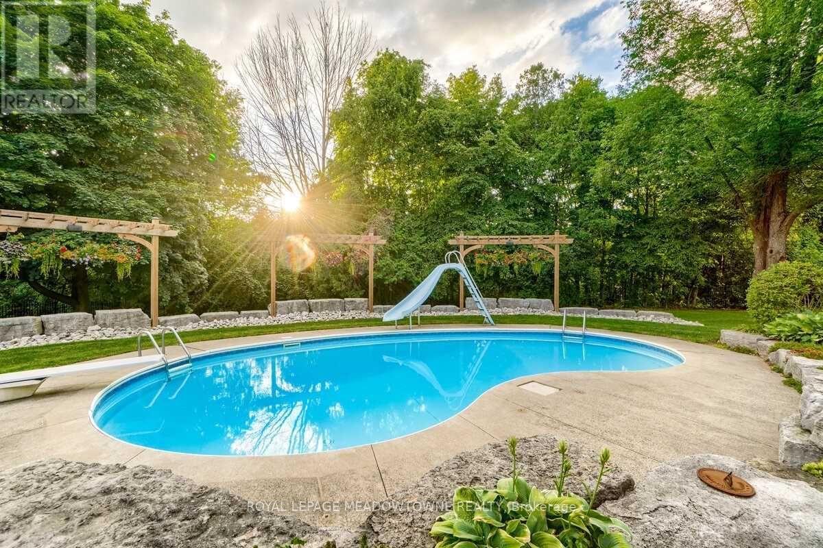 19 Steele Home Court, Caledon, Ontario  L7E 0B1 - Photo 39 - W12133971