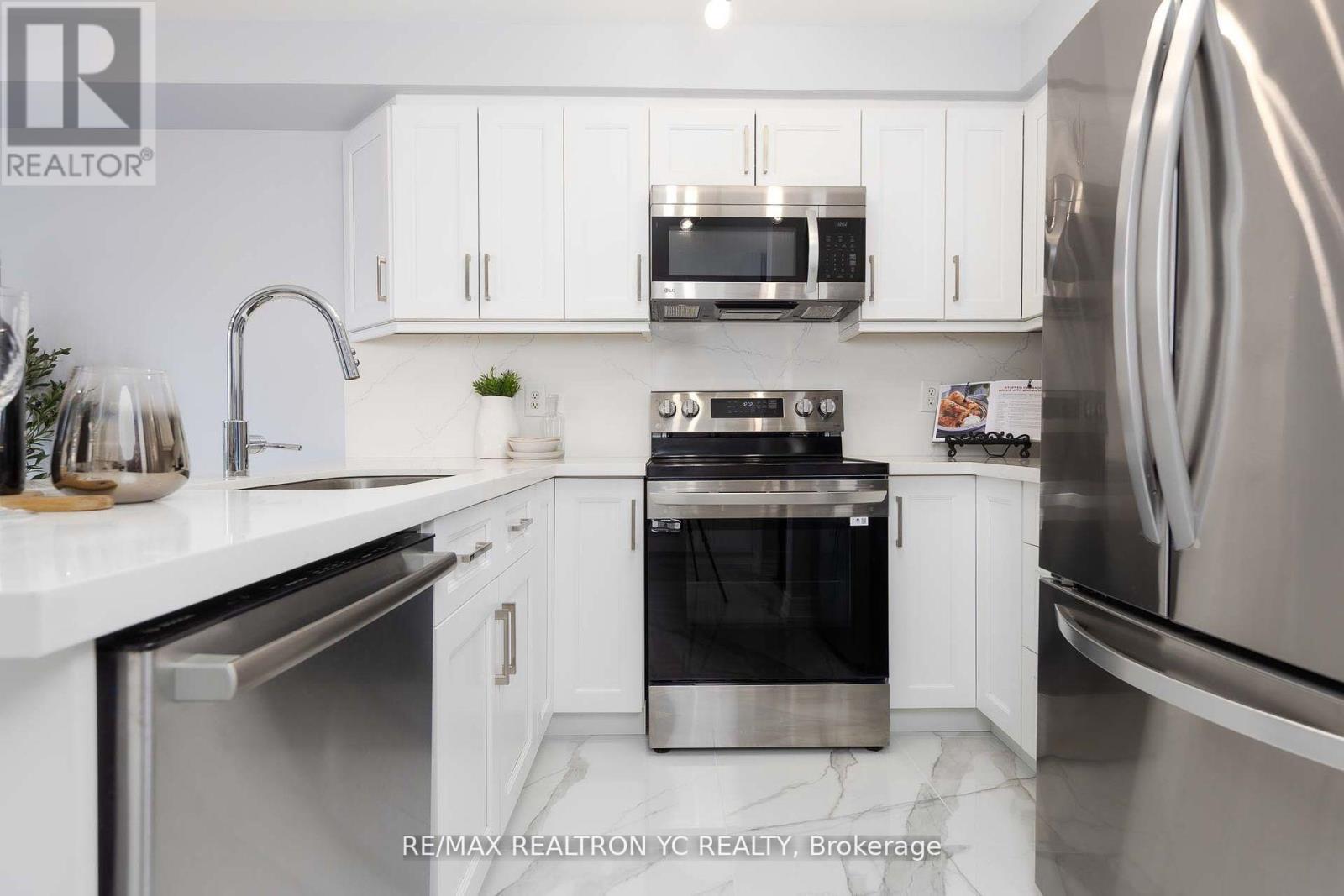 151 - 5055 Heatherleigh Avenue, Mississauga, Ontario  L5V 2R5 - Photo 11 - W12133719
