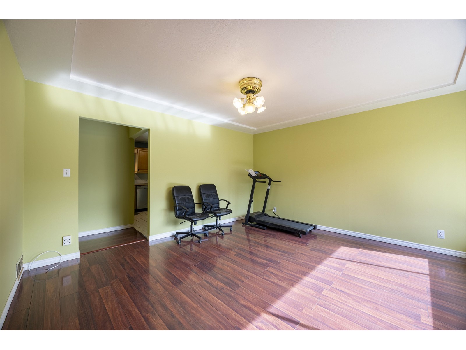 Property at 15523 105A AVENUE image 3