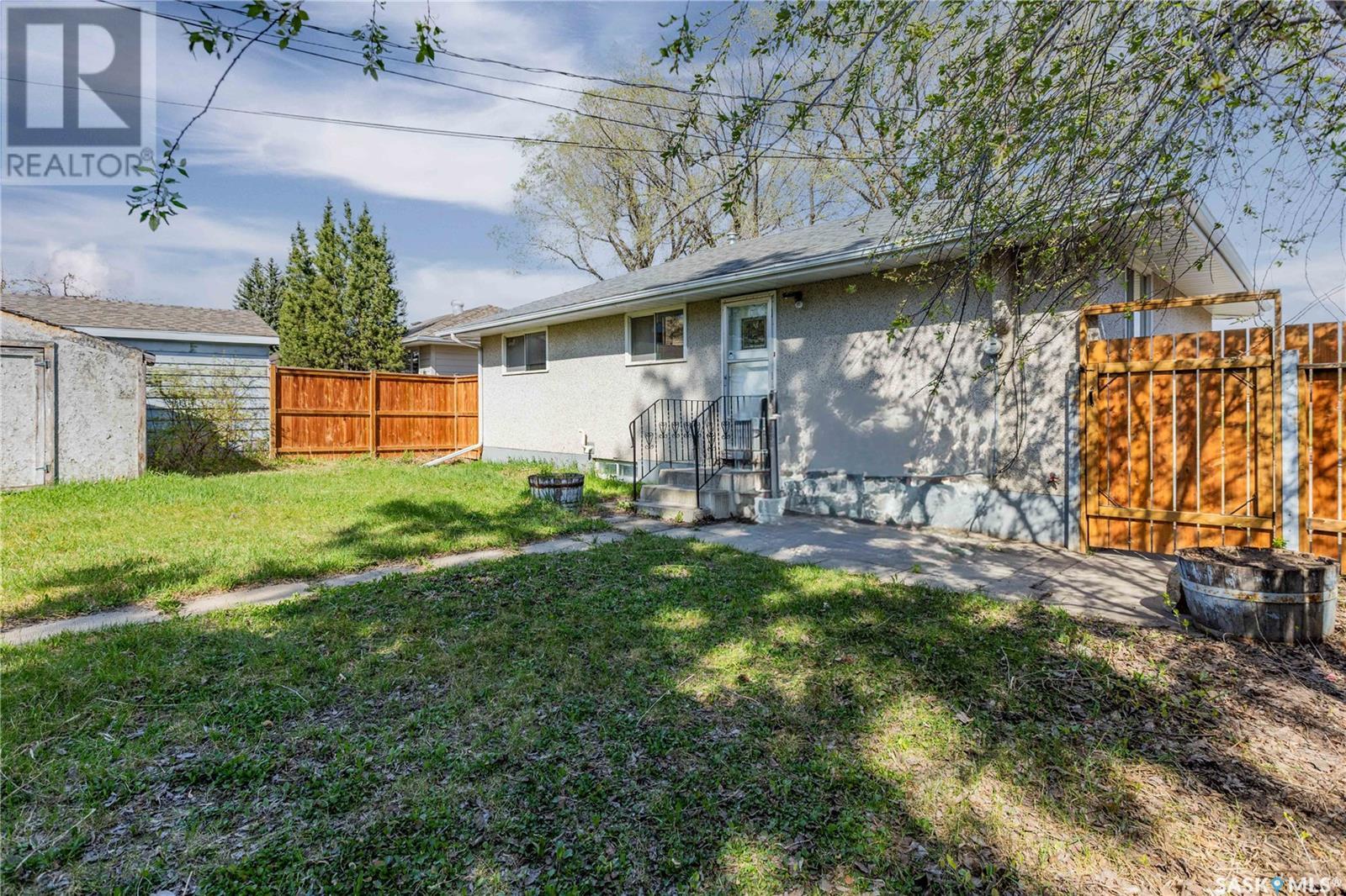 1005 Mcmillan Avenue, Saskatoon, Saskatchewan  S7L 2T9 - Photo 38 - SK005108