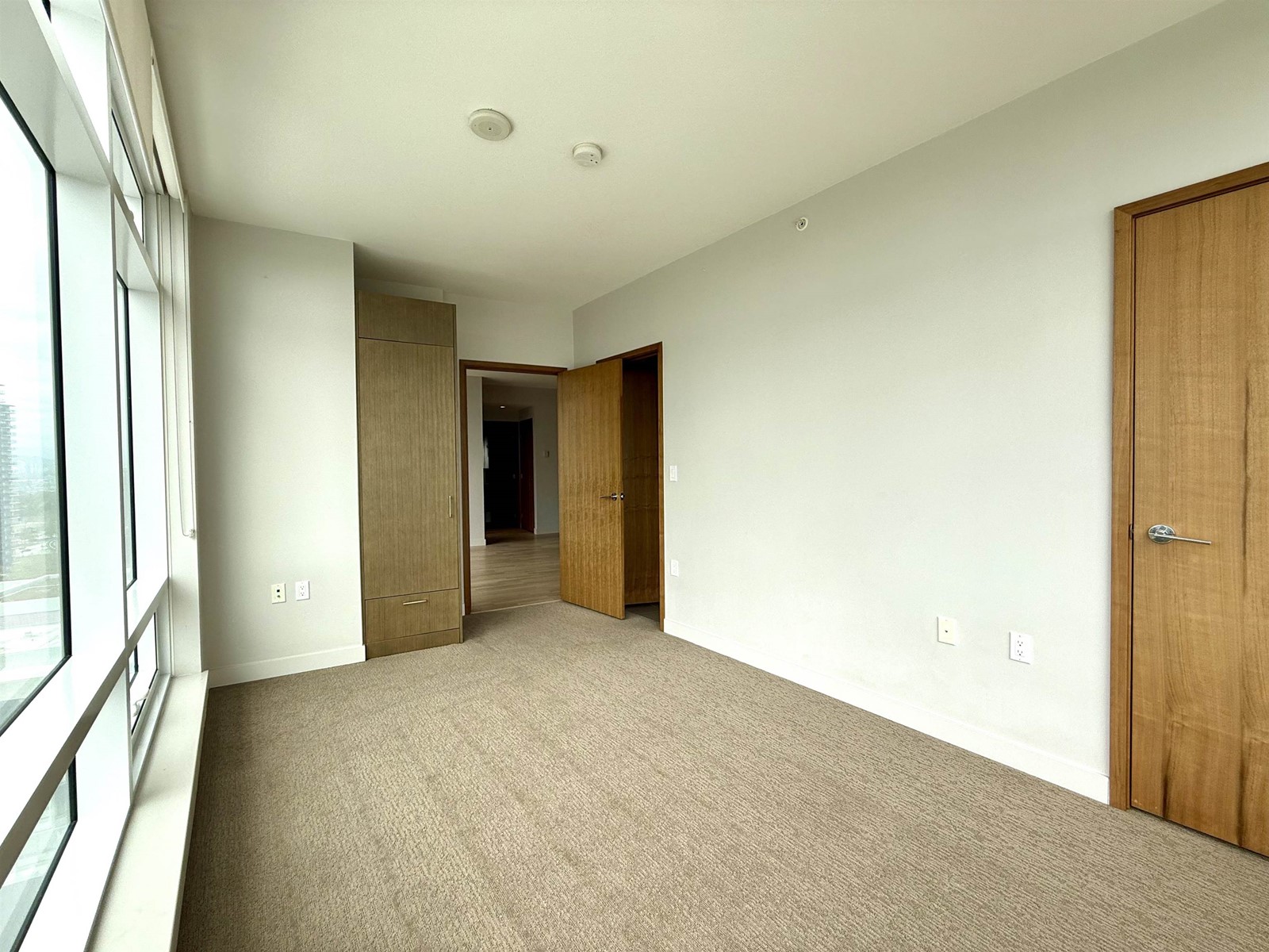 1606 13495 Central Avenue, Surrey, British Columbia V3T 0K2 - Photo 9 - R2989305