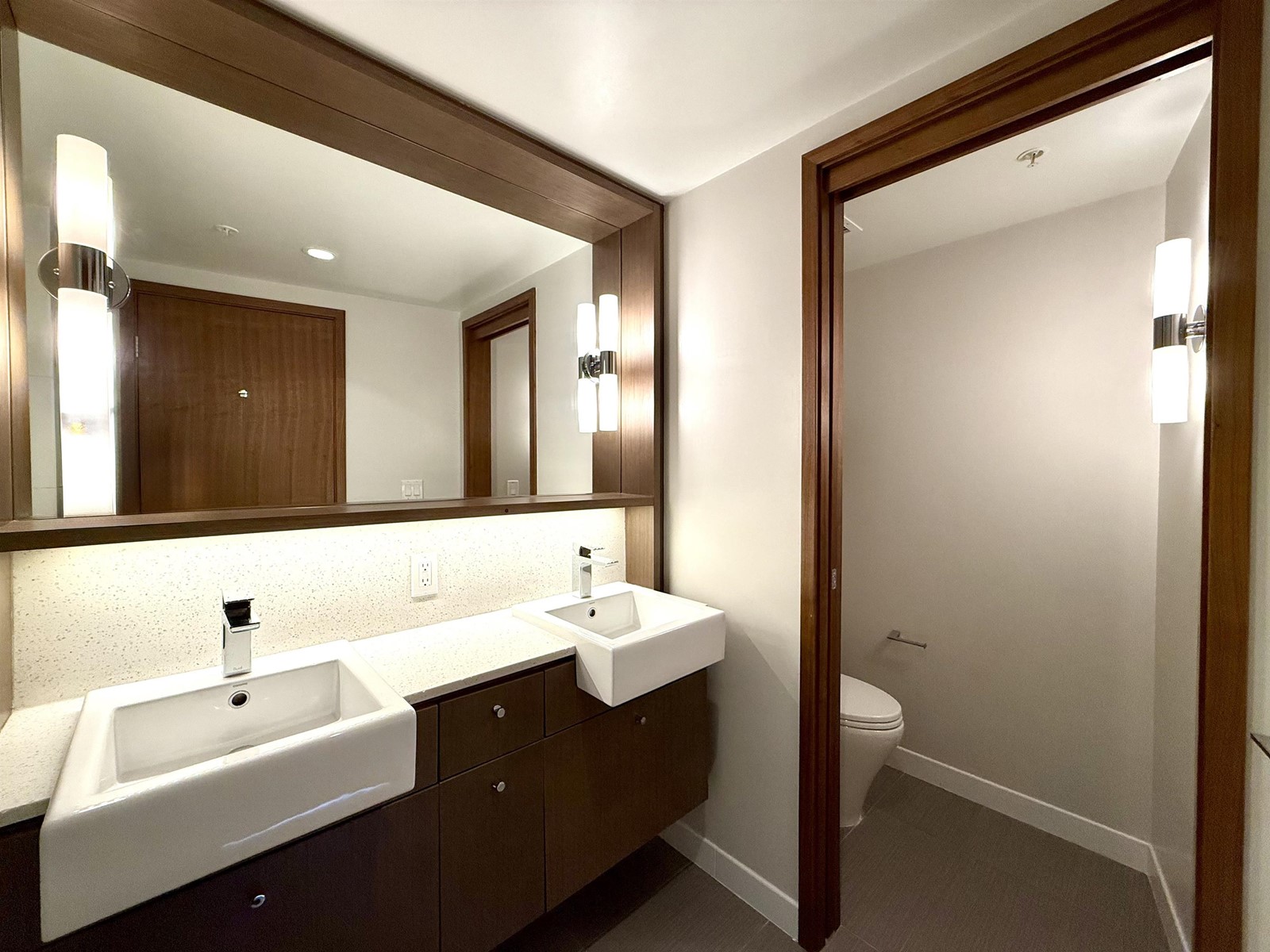 1606 13495 Central Avenue, Surrey, British Columbia V3T 0K2 - Photo 12 - R2989305