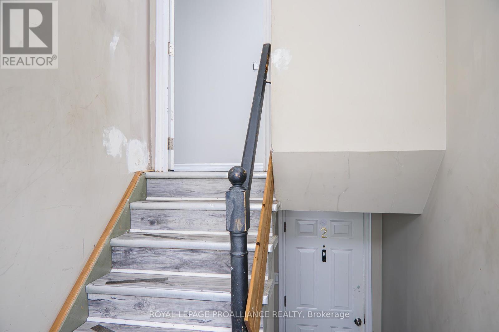 Property at 21 PEPPER AVENUE image 3