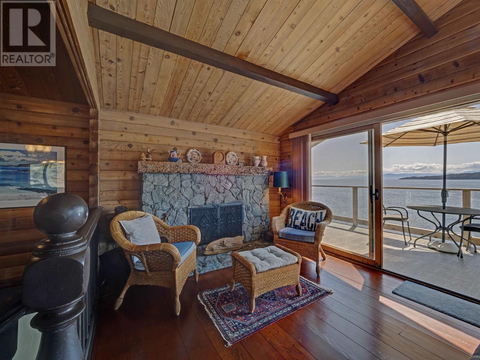 5297 Taylor Crescent, Halfmoon Bay, British Columbia  V7Z 1B5 - Photo 15 - R2994053