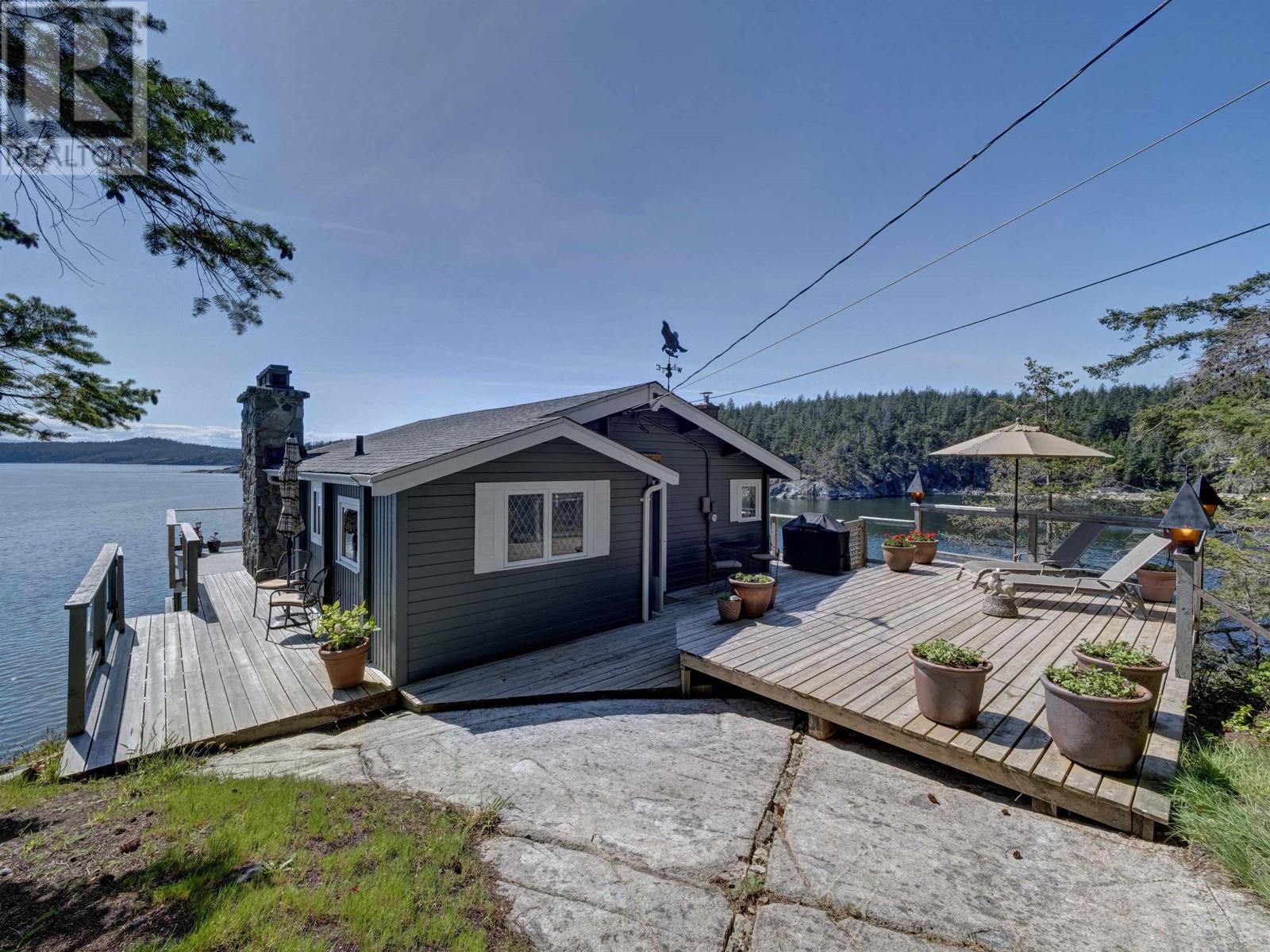 Property at 5297 TAYLOR CRESCENT image 4
