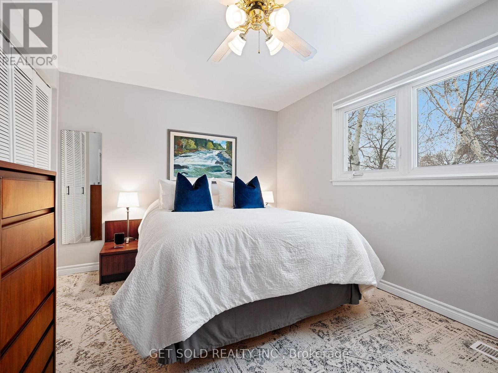 50 Ringway Crescent, Toronto, Ontario  M9W 1X4 - Photo 16 - W12039798
