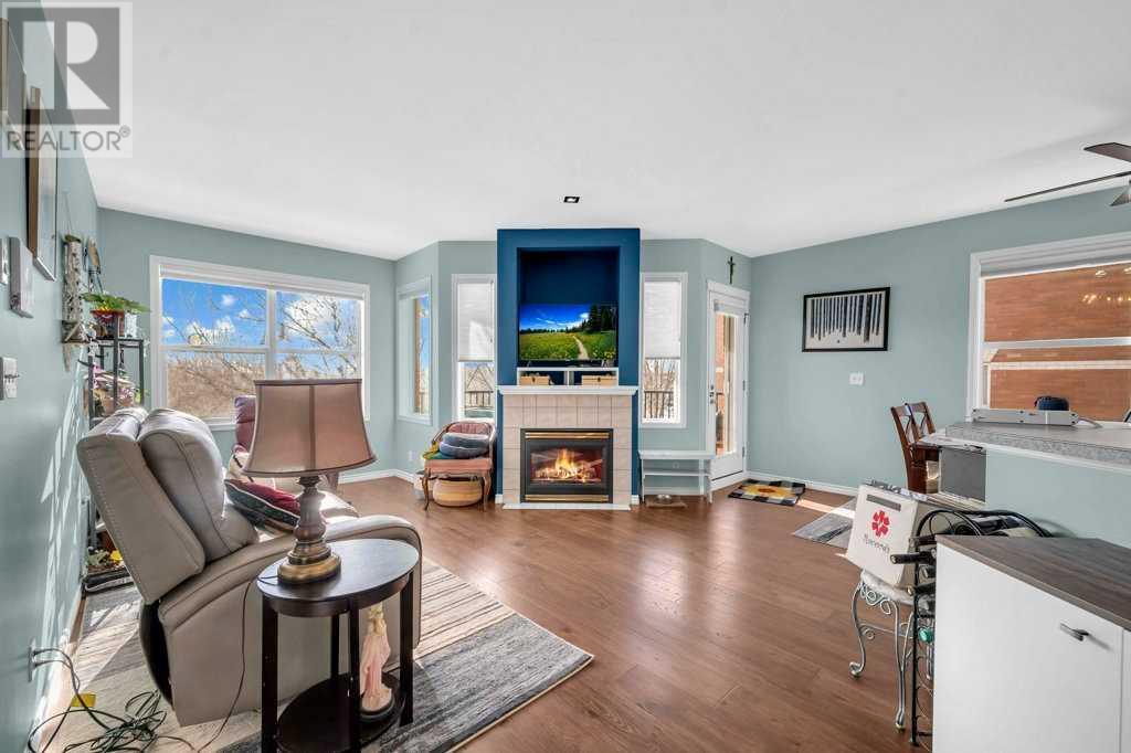 Property at 207, 60 Promenade Way SE image 4