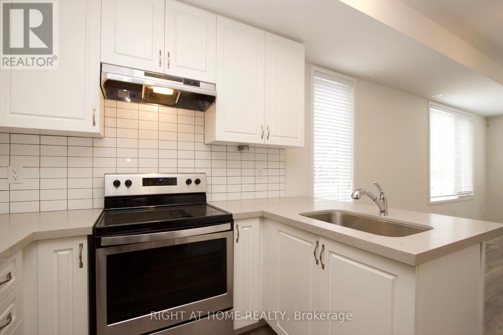 205 - 1711 Pure Springs Boulevard, Pickering, Ontario  L1X 0E3 - Photo 10 - E12134369