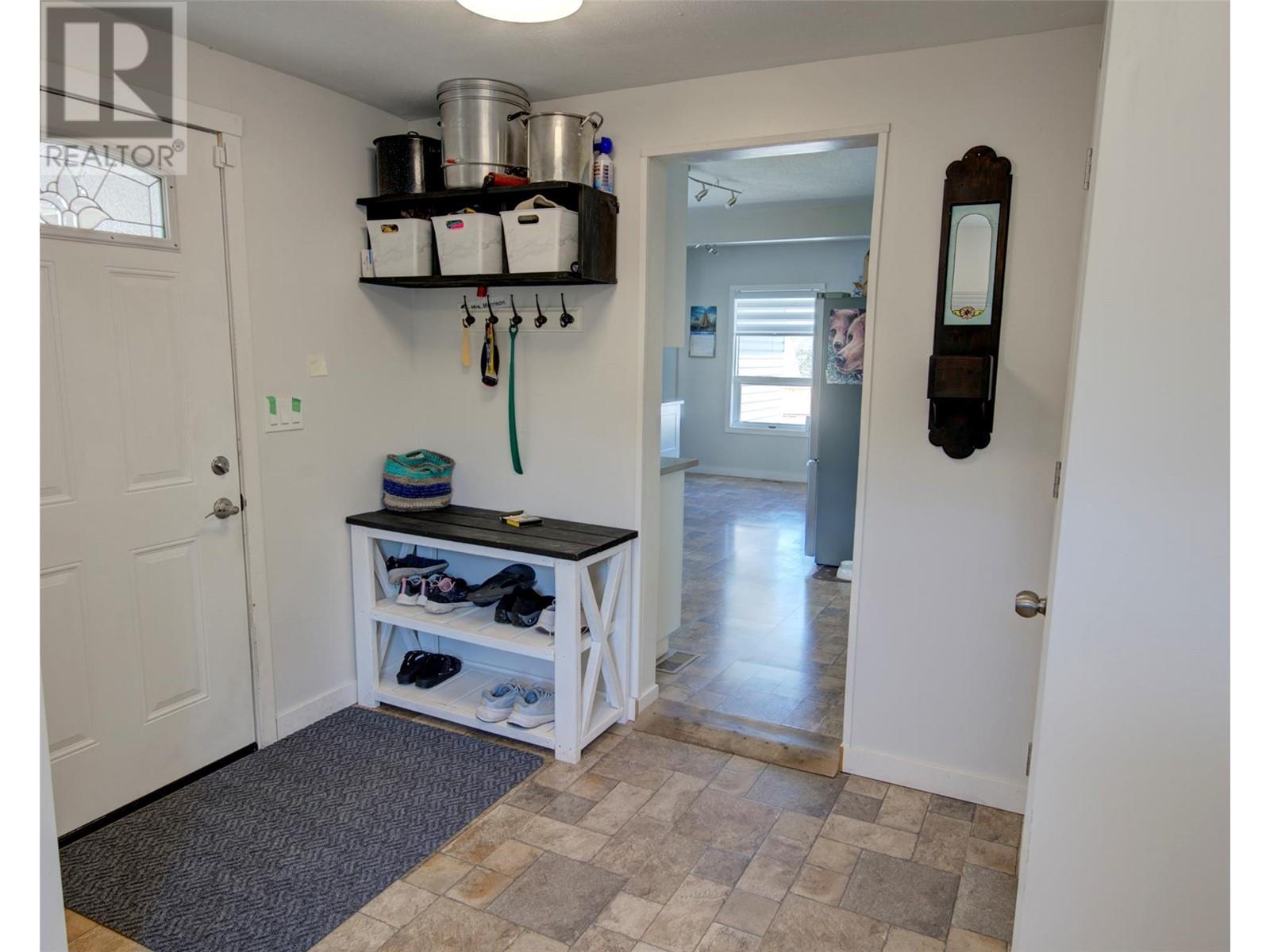 7874 Pleasant Valley Road, Vernon, British Columbia  V1B 3R9 - Photo 27 - 10344650