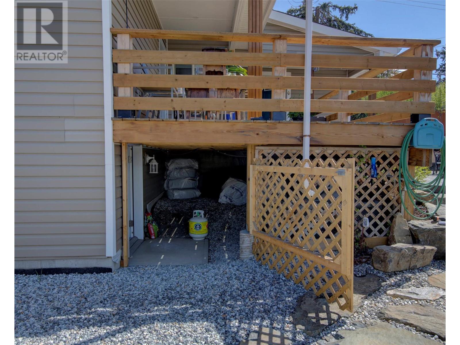 7874 Pleasant Valley Road, Vernon, British Columbia  V1B 3R9 - Photo 32 - 10344650