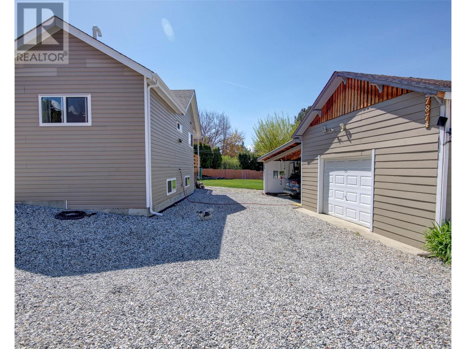 7874 Pleasant Valley Road, Vernon, British Columbia  V1B 3R9 - Photo 46 - 10344650