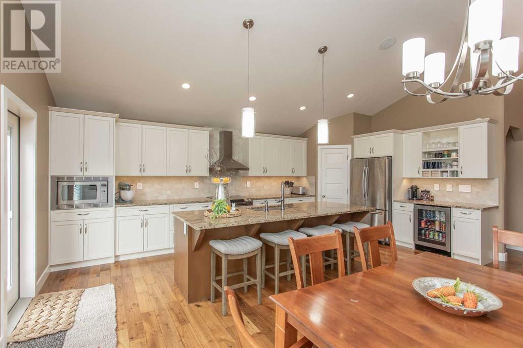 Property at 14 Vienna Close image 5