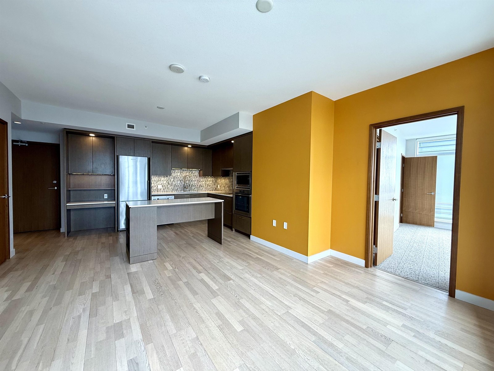 1606 13495 Central Avenue, Surrey, British Columbia V3T 0K2 - Photo 7 - R2989305