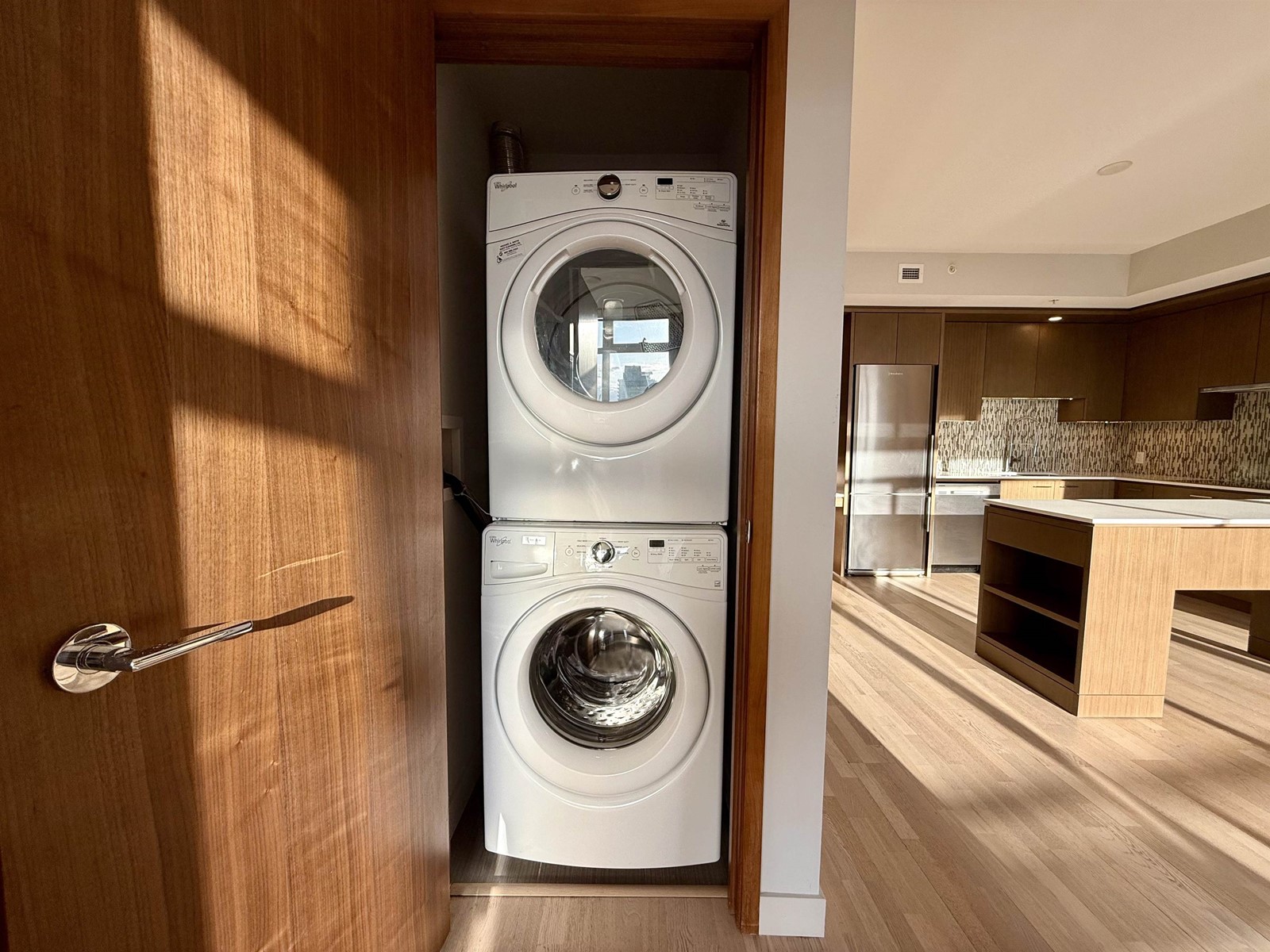 1606 13495 Central Avenue, Surrey, British Columbia V3T 0K2 - Photo 17 - R2989305