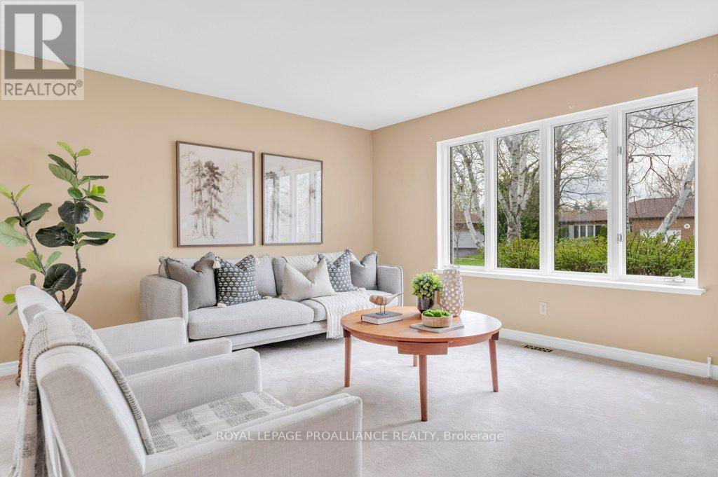 13 Catherine Crescent, Brighton, Ontario  K0K 1H0 - Photo 5 - X12134363