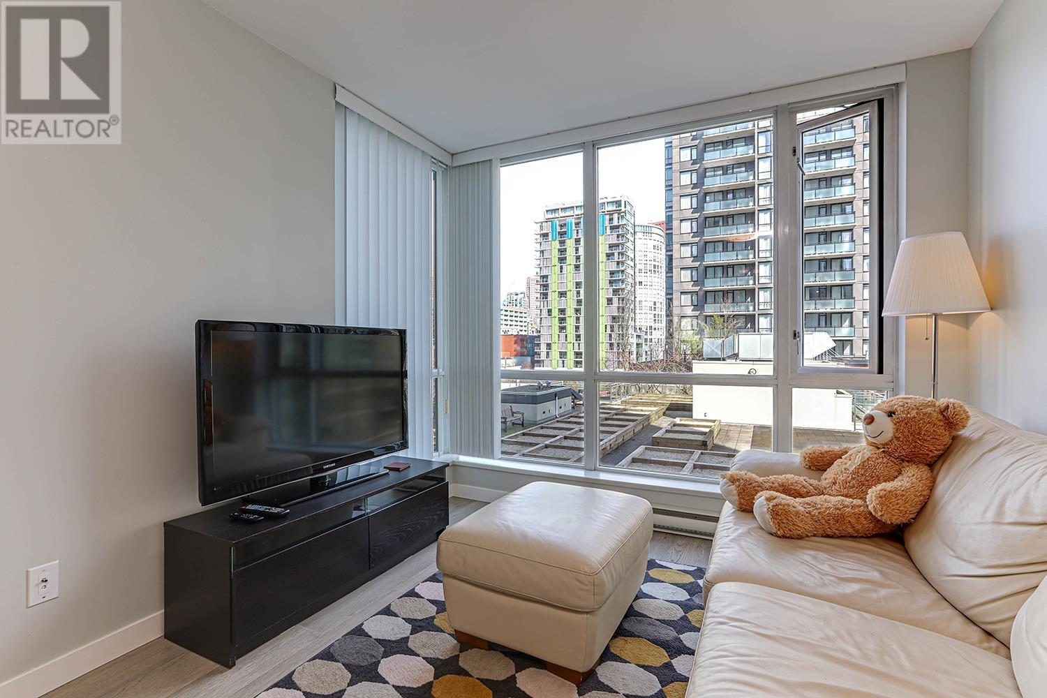 803 1082 Seymour Street, Vancouver, British Columbia  V6B 1X9 - Photo 4 - R2986868