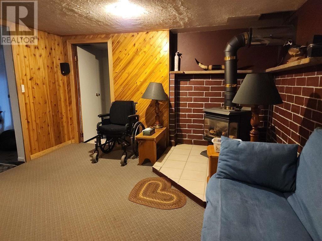 9 Swallow Dr, Manitouwadge, Ontario  P0T 2C0 - Photo 23 - TB250302