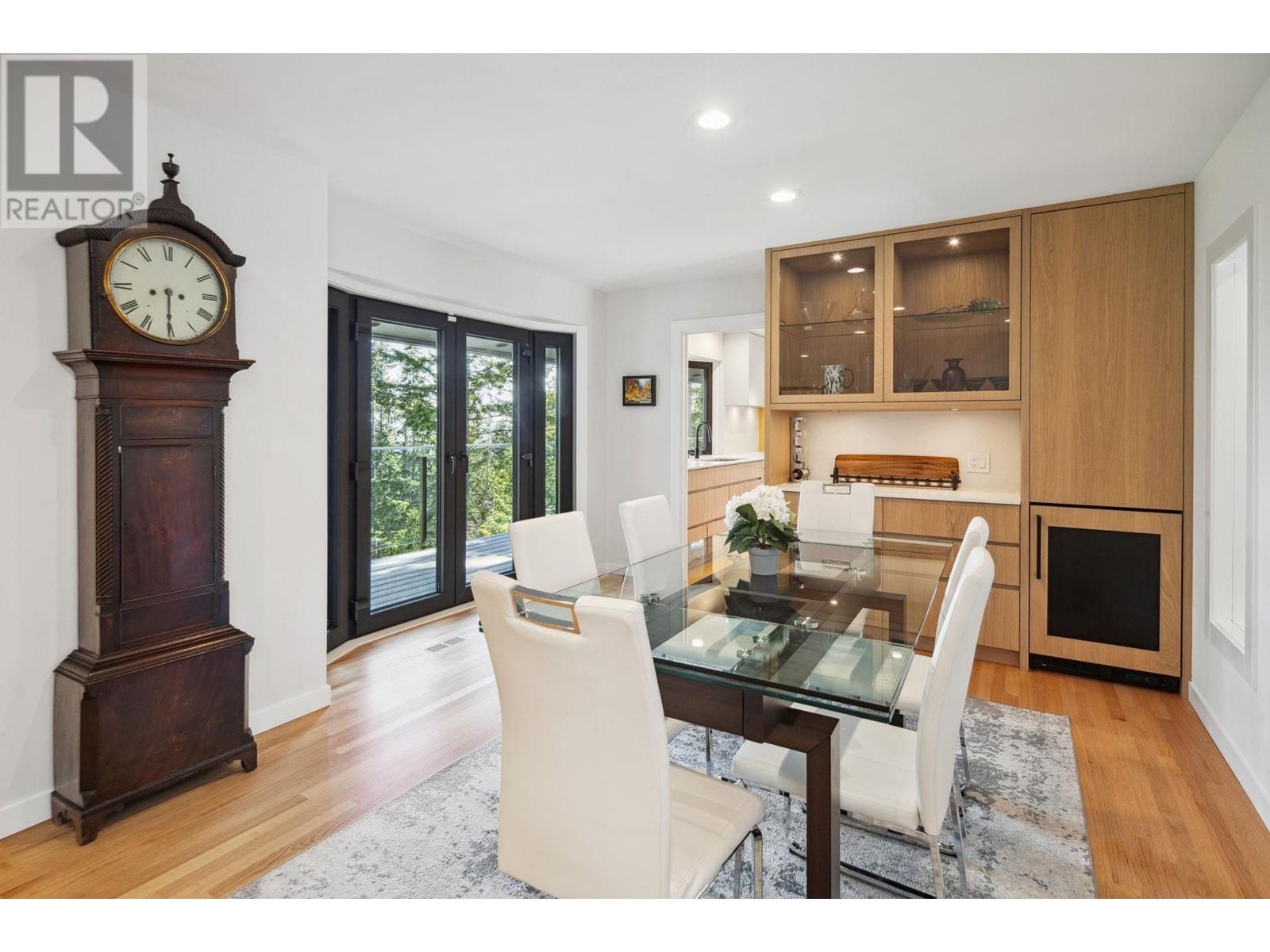 4044 Almondel Road, West Vancouver, British Columbia  V7V 3L5 - Photo 5 - R2997356