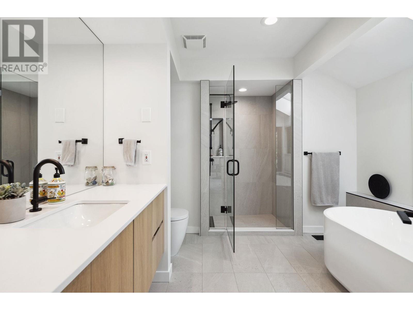 4044 Almondel Road, West Vancouver, British Columbia  V7V 3L5 - Photo 19 - R2997356