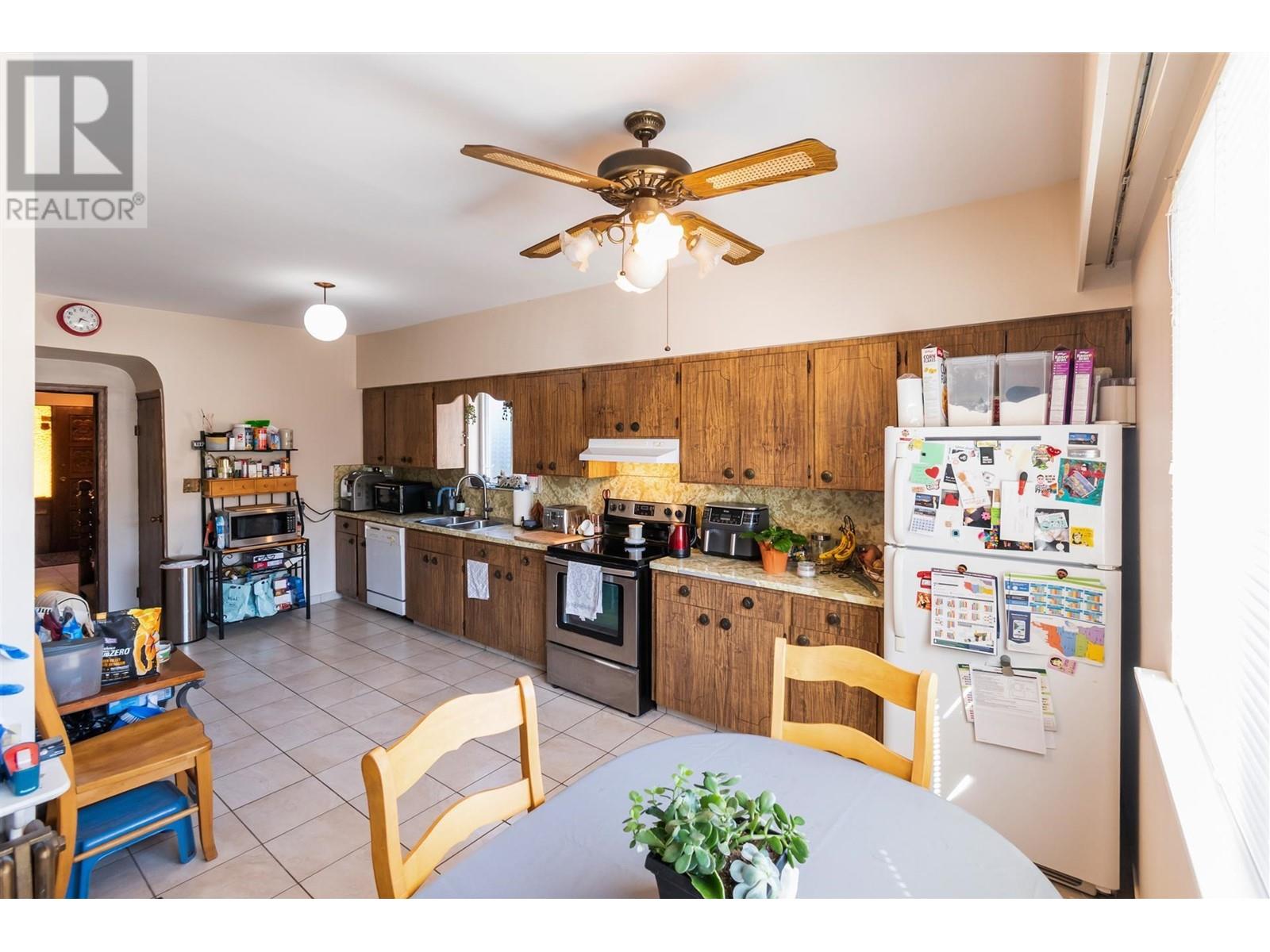 2640 Trinity Street, Vancouver, British Columbia  V5K 1E4 - Photo 14 - R2999905