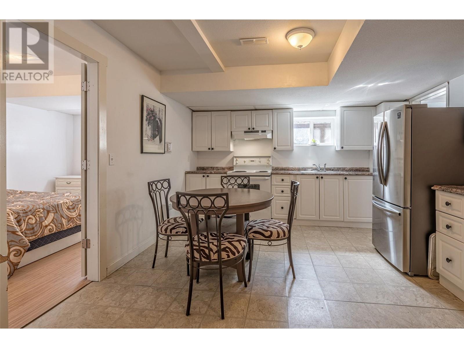 Property at 10718 Pinecrest Road image 2