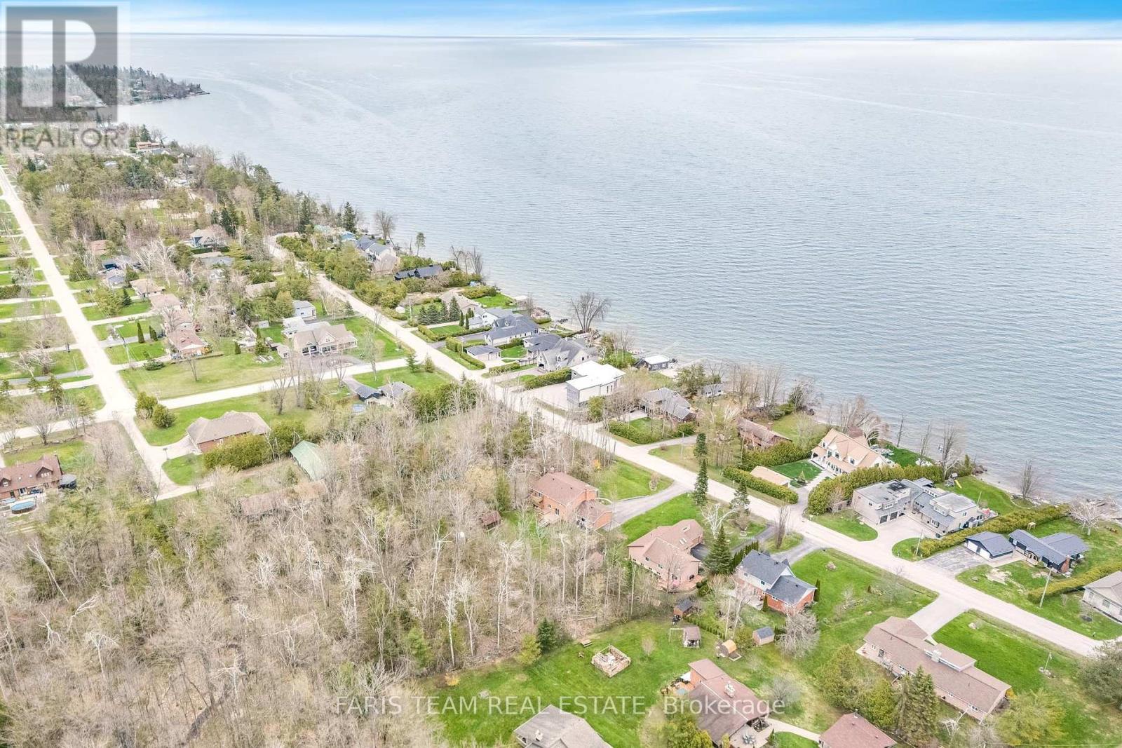 168 Lakeshore Road W, Oro-Medonte, Ontario  L0L 2E0 - Photo 24 - S12133105