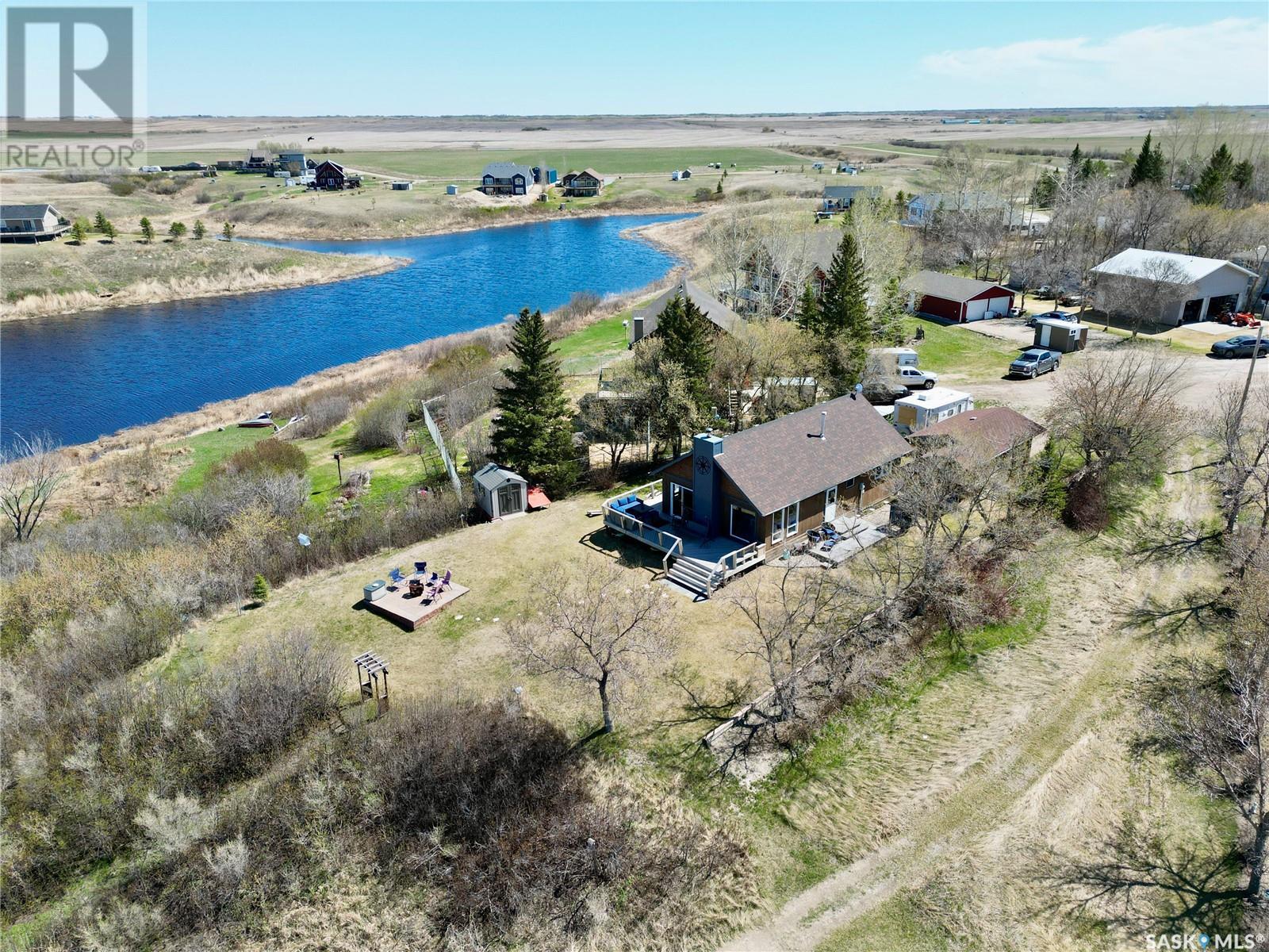 Property at 49 Marina AVENUE image 1