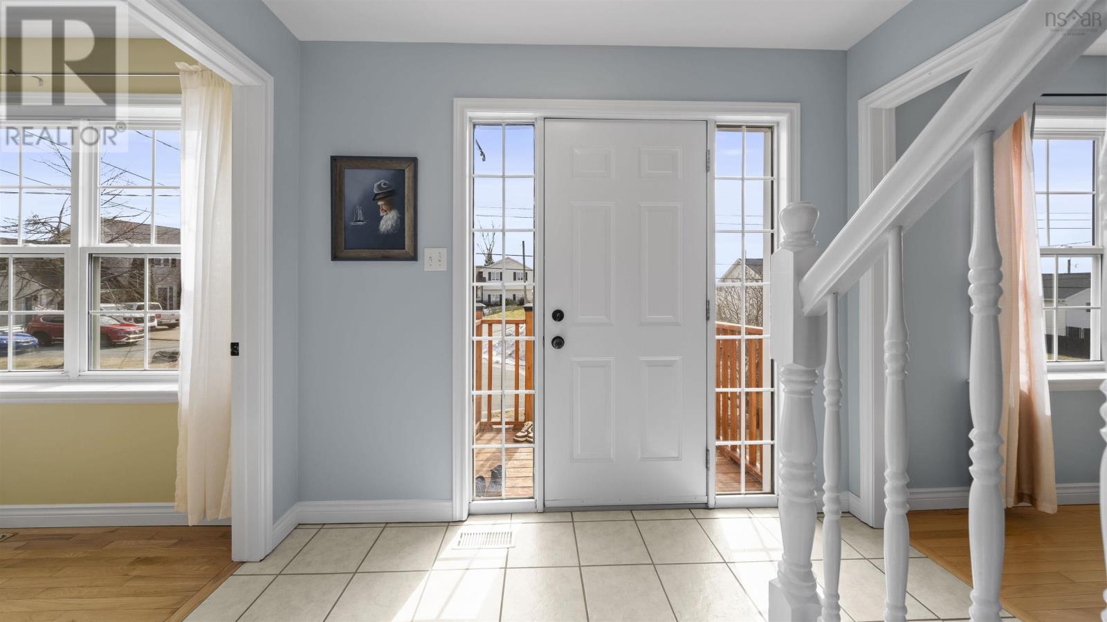 Property at 14 Handspike Court image 2