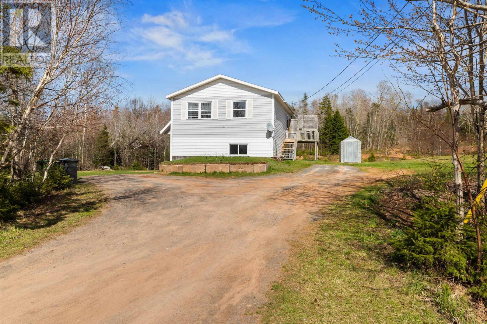 5819-21 Campbell Road, Victoria Cross, Prince Edward Island  C0A 1R0 - Photo 2 - 202510311