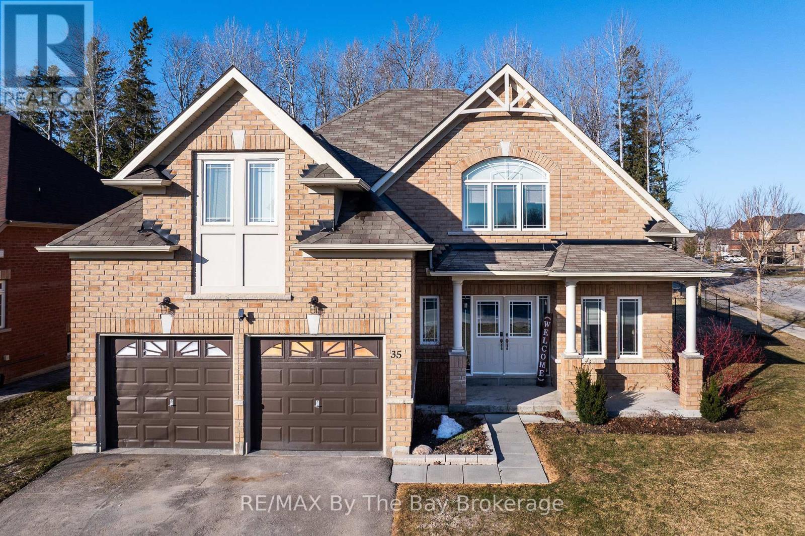 35 FALVO STREET, Wasaga Beach, Ontario