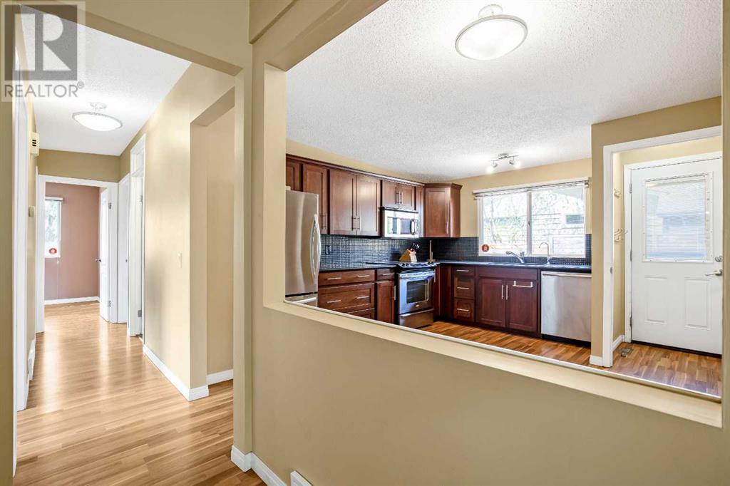 151 Cannell Place Sw, Calgary, Alberta  T2W 1T7 - Photo 7 - A2219193
