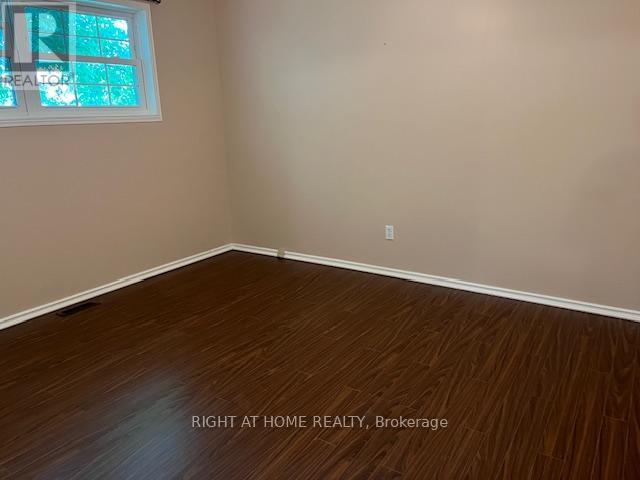 72 Kelly Street, Madawaska Valley, Ontario  K0J 1B0 - Photo 6 - X12109853