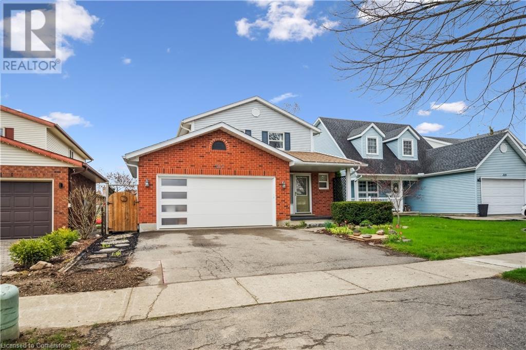 Property at 317 BUSHVIEW Crescent image 2