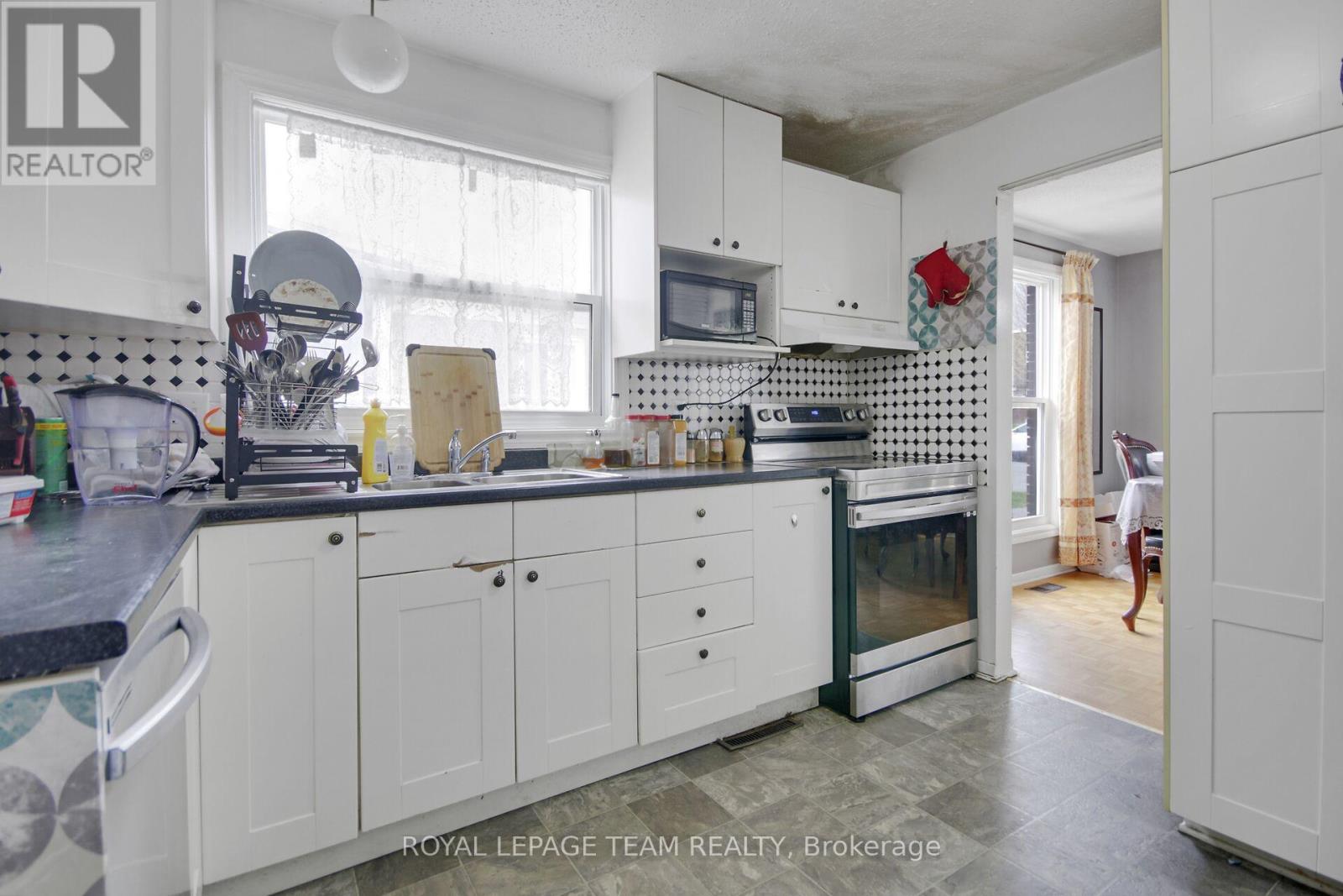 Property at 52 BOWHILL AVENUE image 5